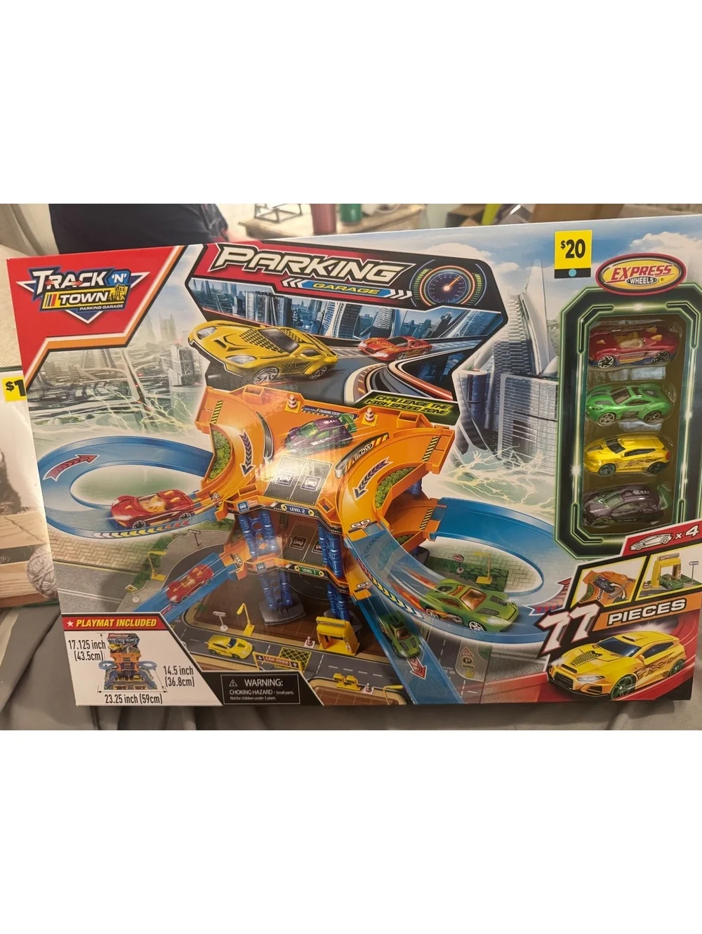 Track N' Town Parking Garage Express Wheels Playset with 11 Pieces and 4 Cars